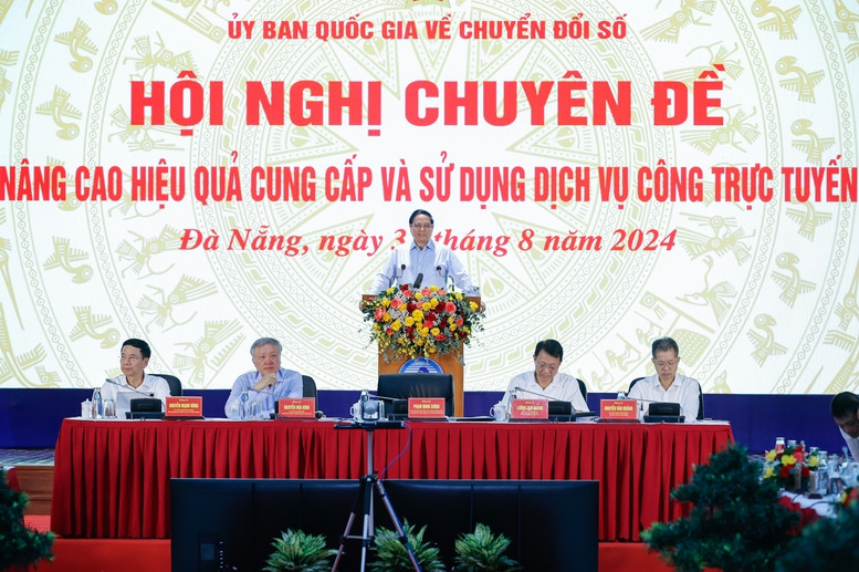 Thủ tướng chỉ ra tồn tại, hạn chế, bất cập trong triển khai dịch vụ công trực tuyến