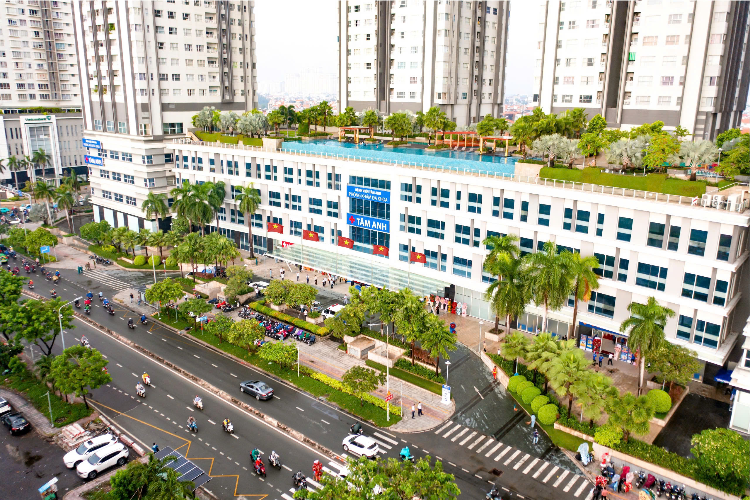 Bất ngờ với trung tâm khám chữa bệnh “sang xịn mịn” lớn nhất Việt Nam