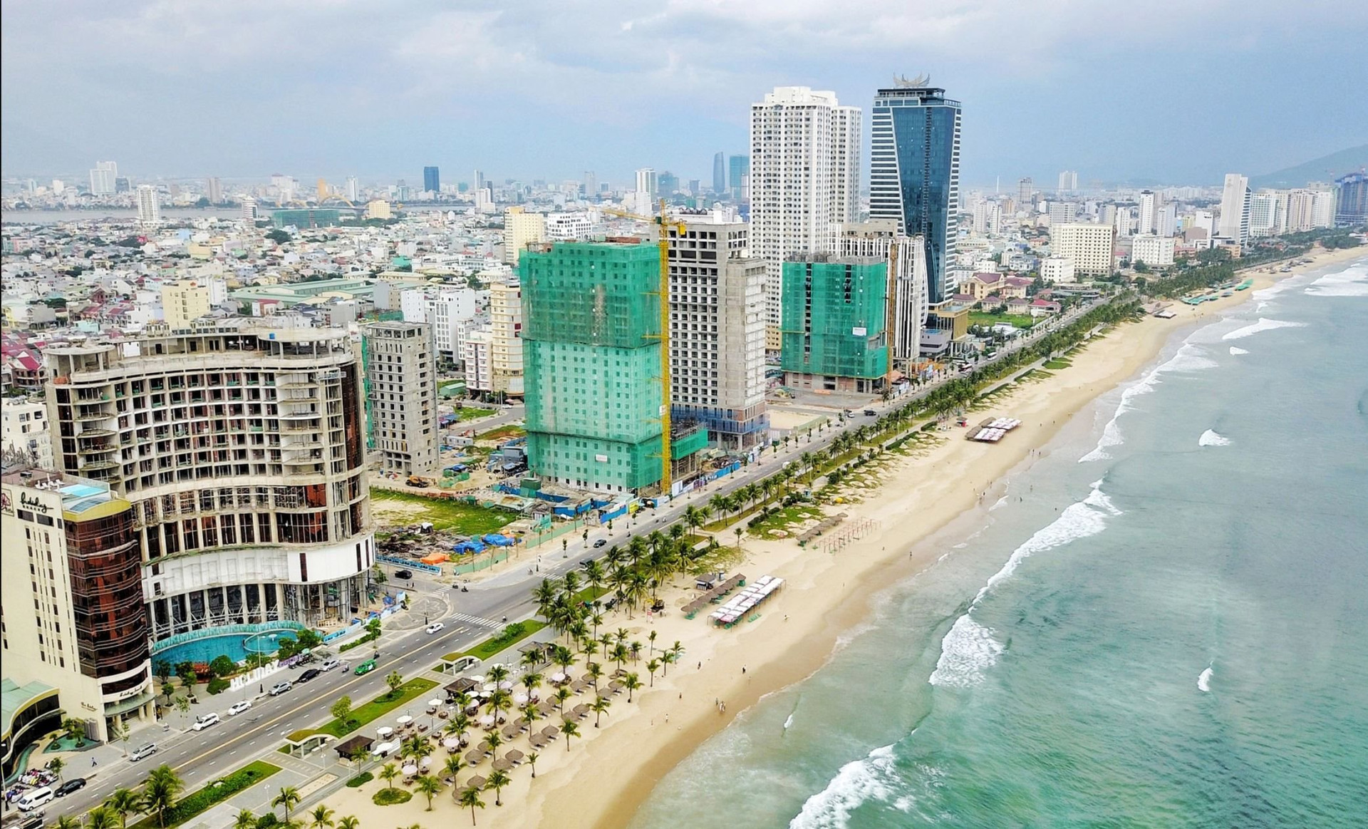 Thị trường bất động sản trầm lắng, ngân hàng gặp khó khi xử lý tài sản đảm bảo, thu hồi nợ xấu