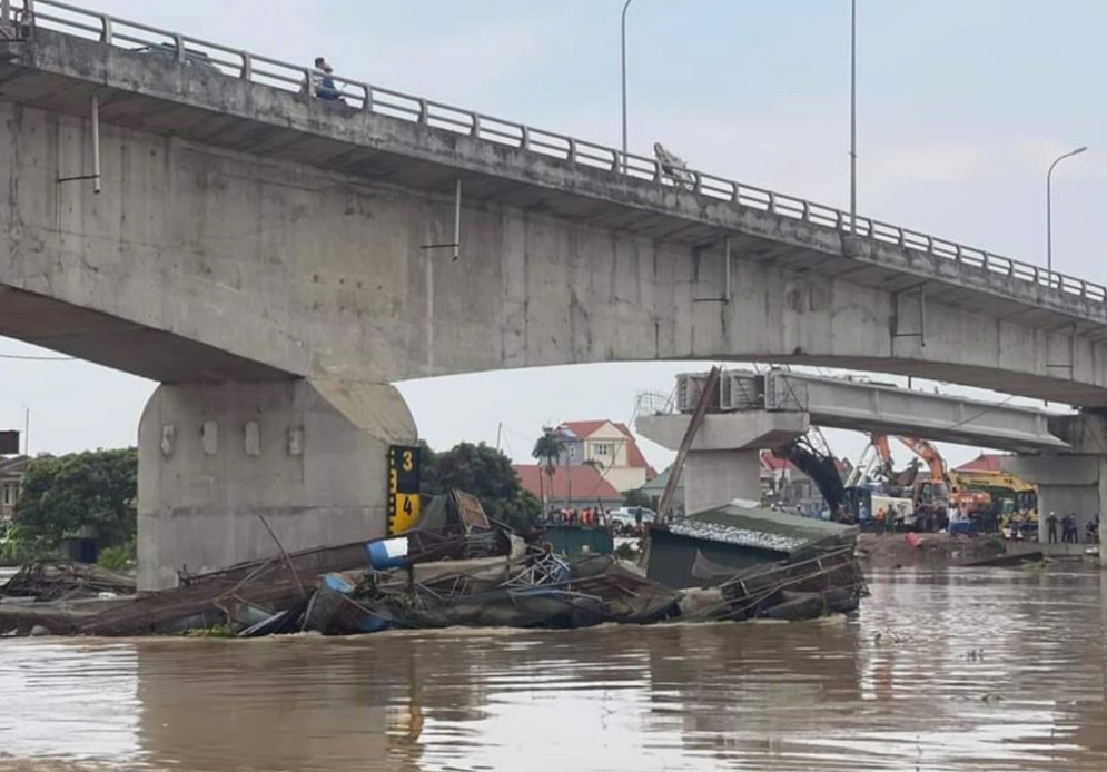 Bỏ lệnh cấm tàu thuyền lưu thông qua cầu tại Hải Dương, Hải Phòng, Quảng Ninh 