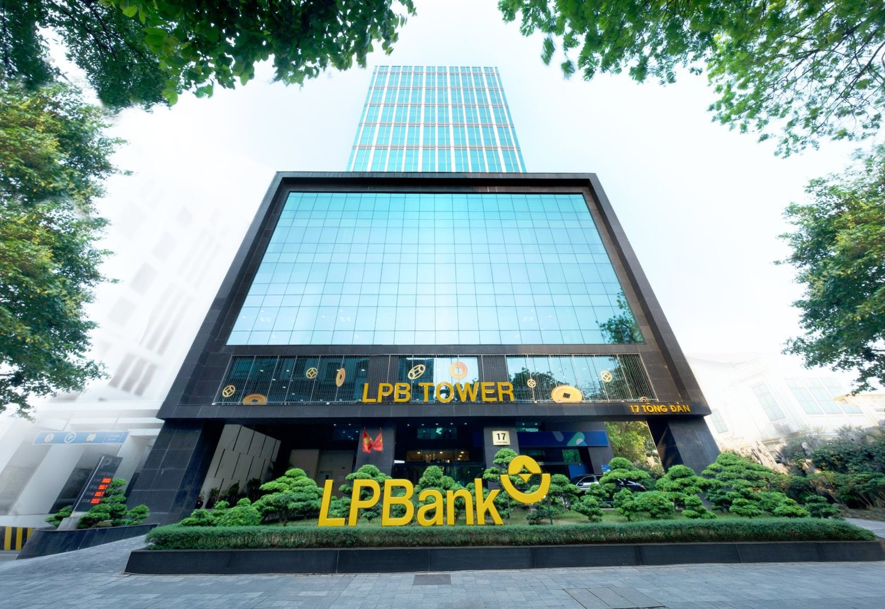 LPBank muốn mua tối đa 5% vốn cổ phần của FPT, ước giá trị gần 10.000 tỷ