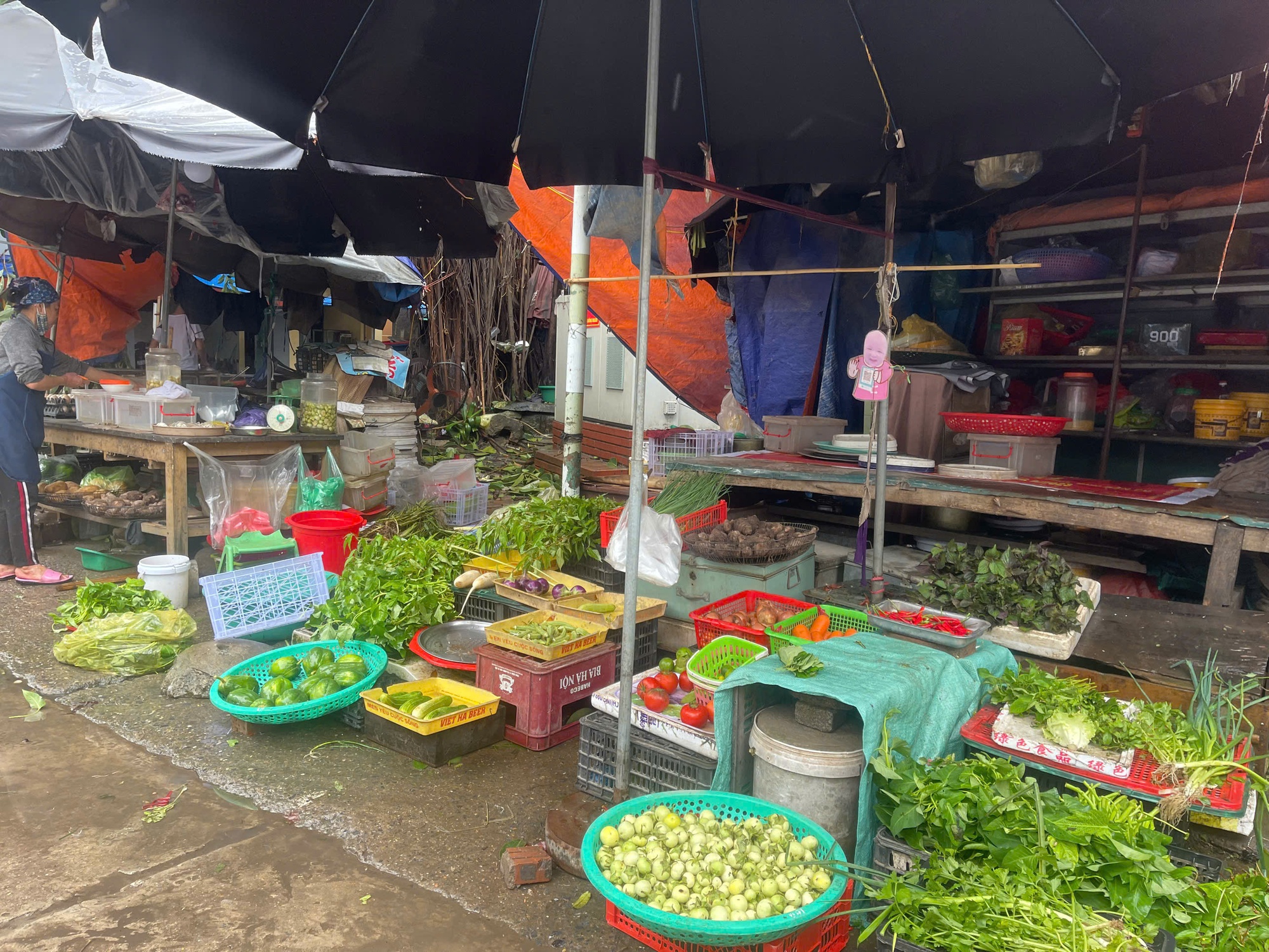 Bảo đảm cung ứng hàng hóa thiết yếu ứng phó ảnh hưởng cơn bão số 4