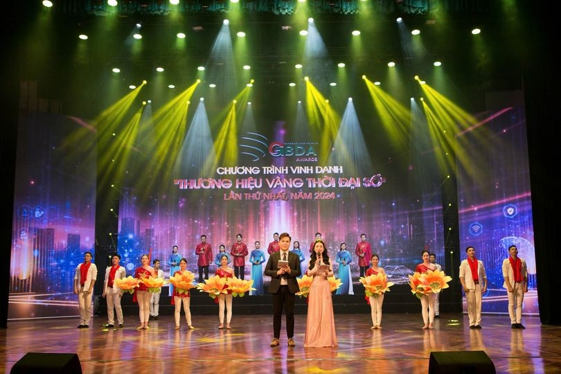 Vinh danh 40 sản phẩm, 22 thương hiệu tại Chương trình “Thương hiệu Vàng thời đại số”