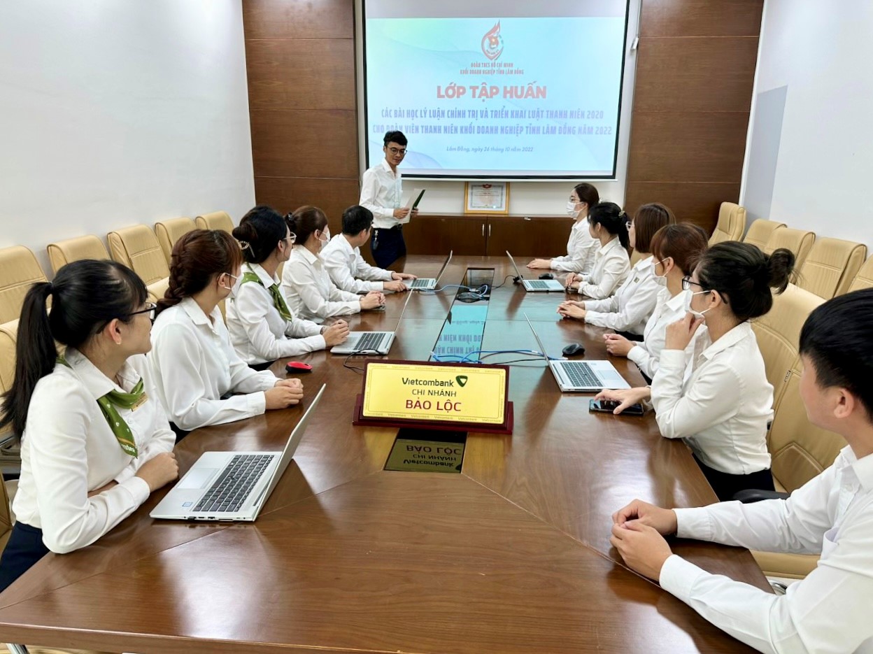 Công tác Xây dựng Đảng tại Vietcombank – Chi nhánh Bảo Lộc