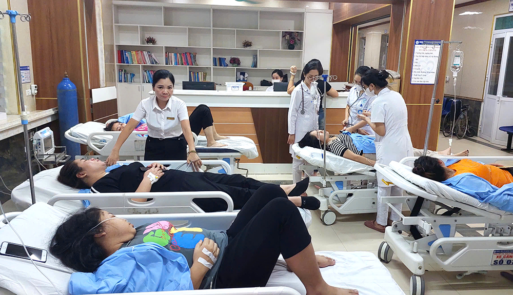 Vụ hơn 150 công nhân ngộ độc ở Phú Thọ Đình chỉ, phạt nặng công ty cung ứng suất ăn Hoàng Thủy