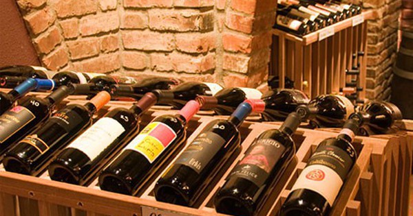 Thu hồi giấy phép phân phối rượu của 2 doanh nghiệp