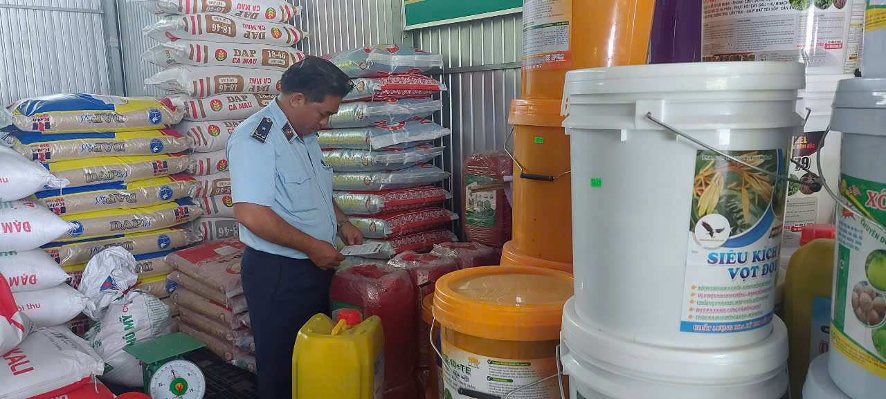 Vĩnh long Thu nộp ngân sách gần 500 triệu đồng vi phạm trong tháng 10 năm 2024