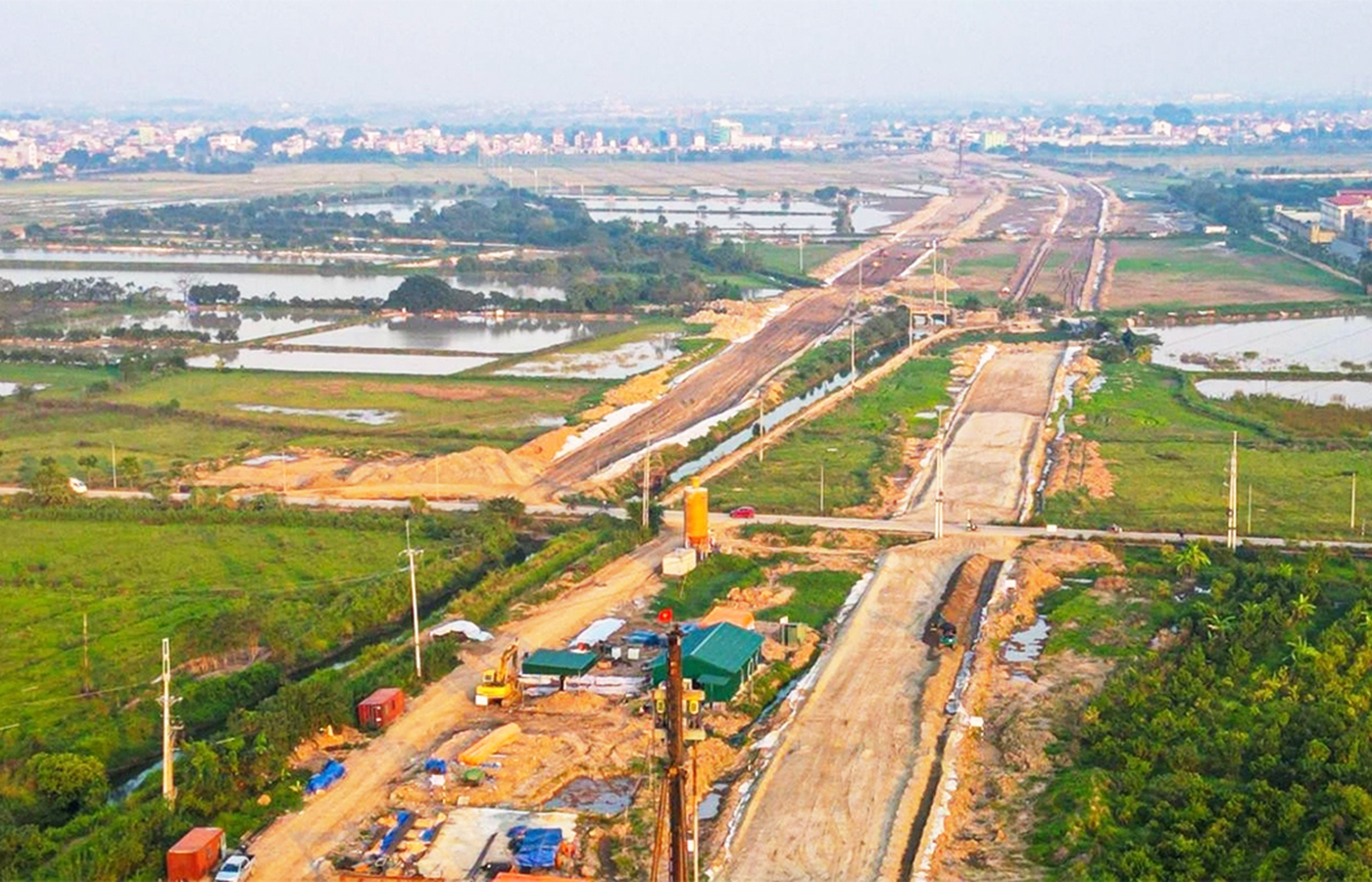 Luật Đầu tư công sửa đổi cần giải quyết dứt điểm tình trạng ‘có tiền không tiêu được’