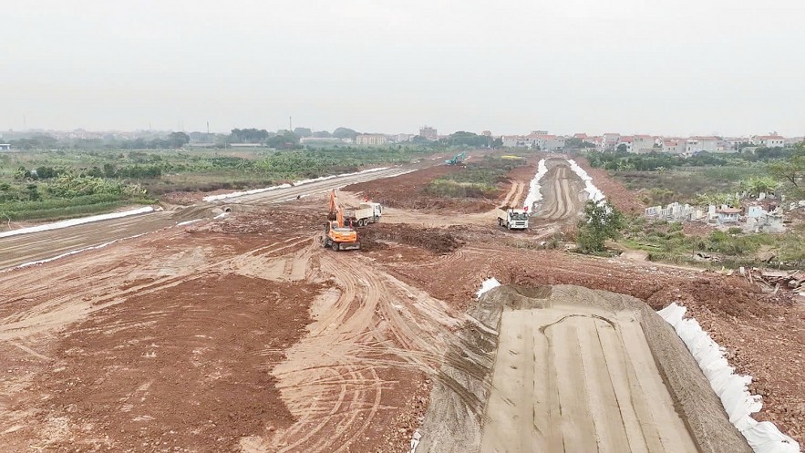 Khó khăn trong giải ngân vốn đầu tư công liên quan đến nhiều bộ ngành