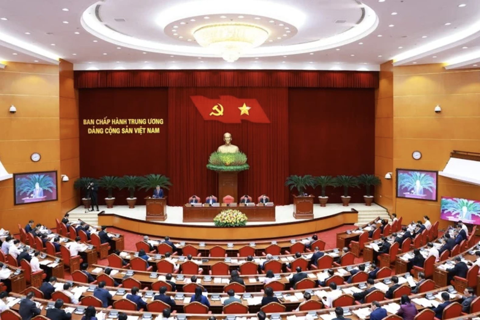 Thông cáo báo chí Hội nghị Ban Chấp hành Trung Đảng khóa XIII