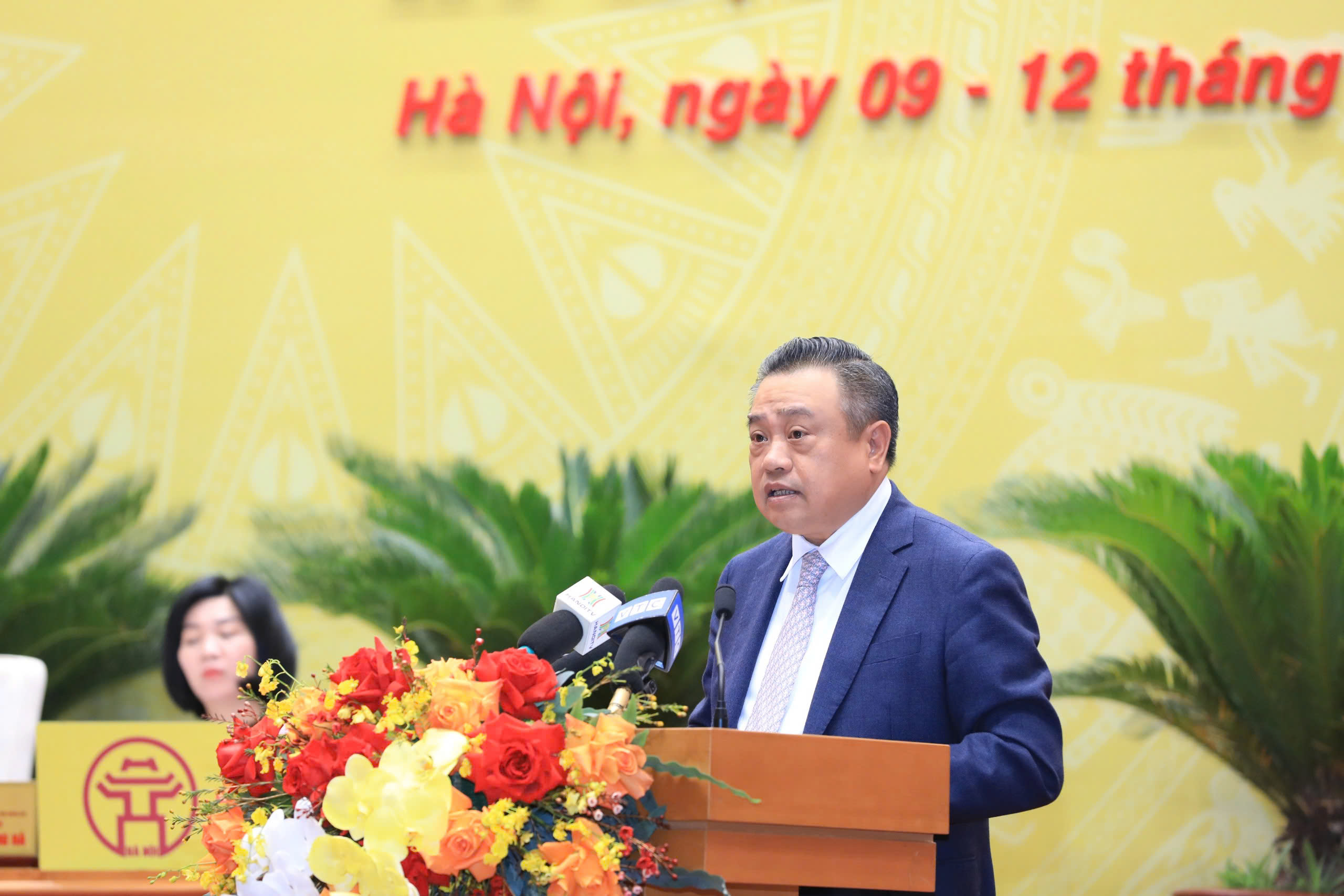 Chủ tịch UBND TP Hà Nội Sẽ có chương trình hỗ trợ người dân đổi xe máy cũ lấy xe máy mới