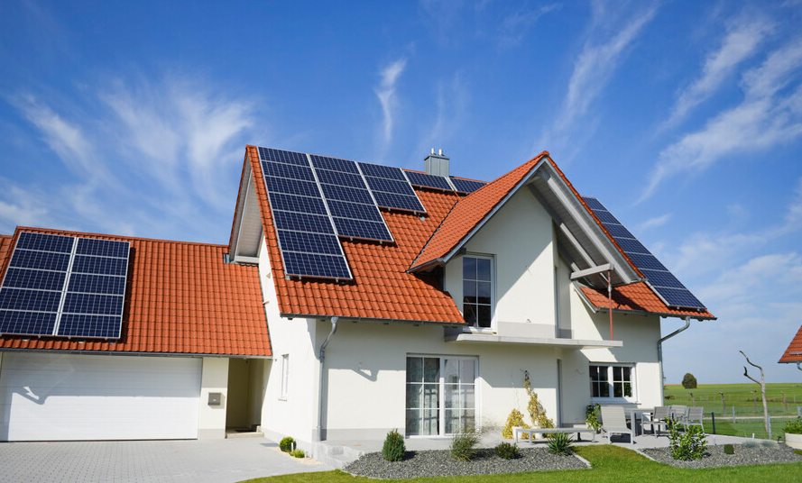 Nghệ An khuyến khích phát triển điện mặt trời mái nhà tự sản xuất, tự tiêu thụ