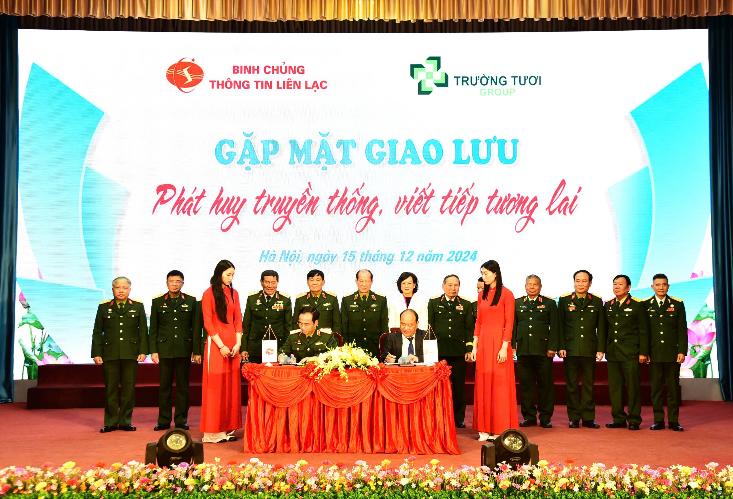 Chương trình gặp mặt giao lưu giữa Binh chủng Thông tin liên lạc và Tập đoàn Trường Tươi - Bình Phước