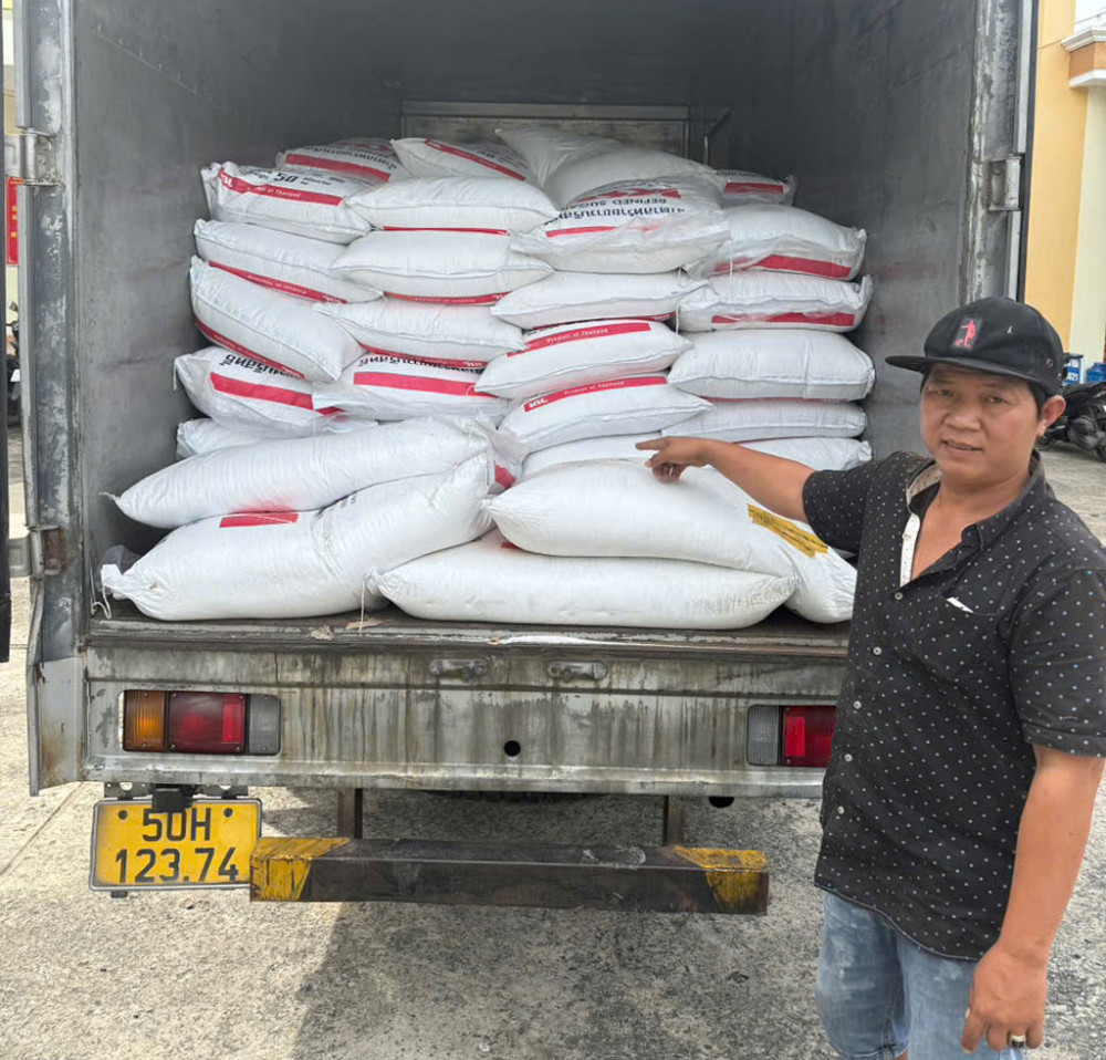 Long An Phát hiện lượng lớn đường cát không rõ nguồn gốc xuất xứ