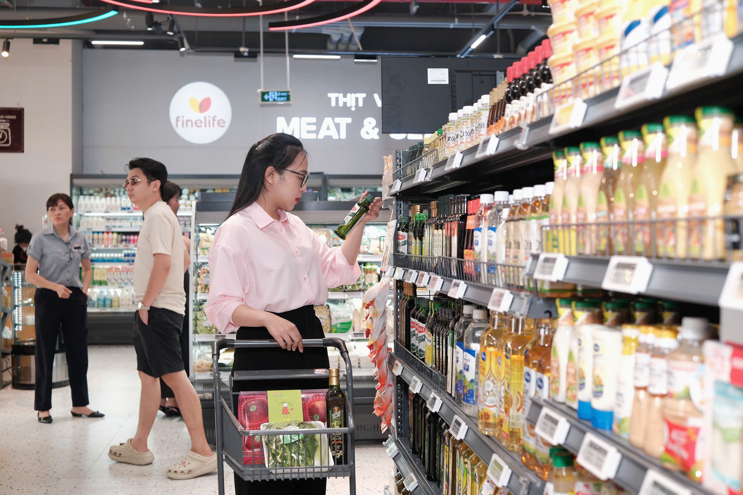 Co.opmart hiện đại hóa không gian, tăng trải nghiệm khách hàng trong mùa mua sắm Tết