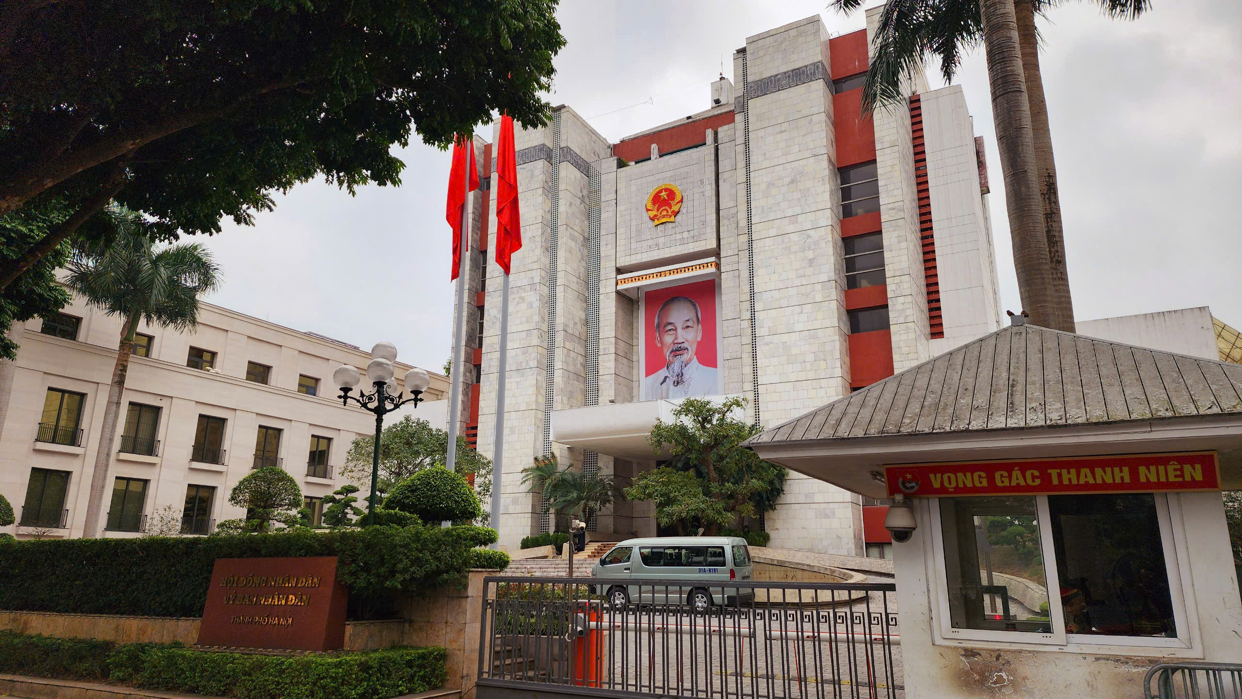 Hà Nội thanh tra trách nhiệm hàng loạt giám đốc sở và chủ tịch quận, huyện