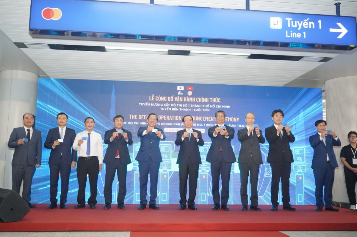 Metro số 1 Bến Thành - Suối Tiên chính thức hoạt động