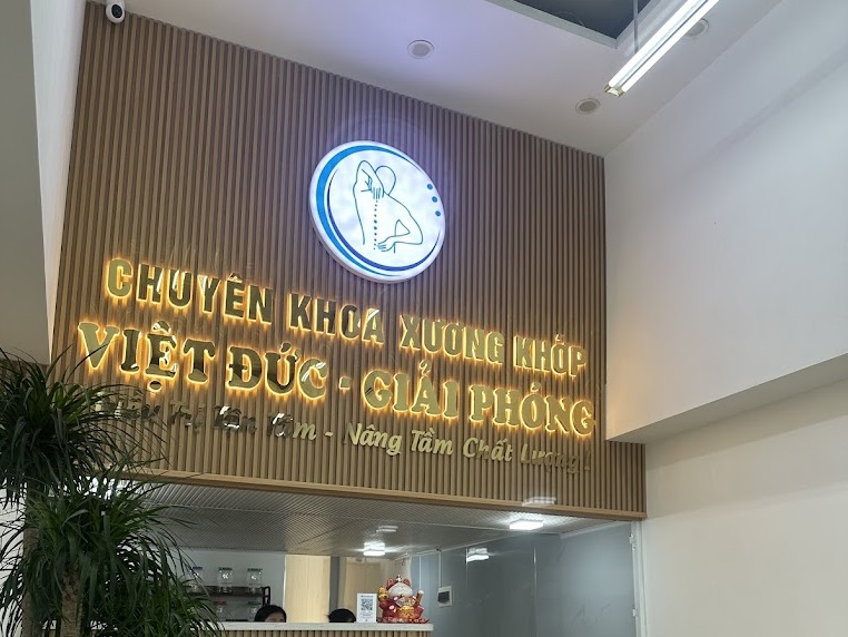 Xử phạt, tước giấy phép hoạt động Phòng khám chuyên khoa Y học cổ truyền Việt Đức - Giải Phóng