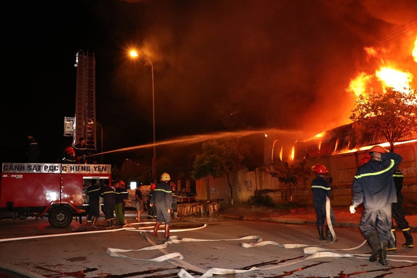 Thủ tướng chỉ đạo giải pháp cấp bách phòng cháy, chữa cháy dịp Tết