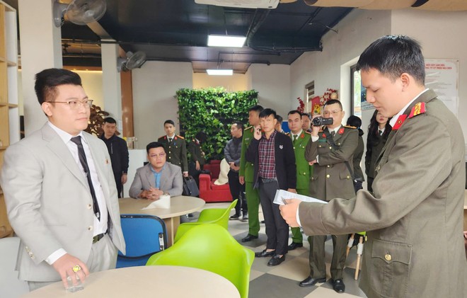 Nhiều doanh nghiệp, cá nhân bị dụ dỗ đầu tư hàng chục tỷ đồng mua đồng tiền QFS TNCVN