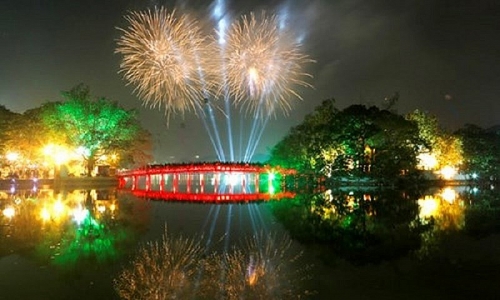 Thủ tướng Chính phủ chỉ đạo việc tổ chức bắn pháo hoa dịp Tết Nguyên đán Ất Tỵ