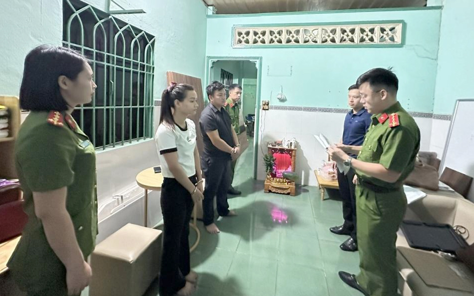 Hà Tĩnh Lừa đảo chiếm đoạt hơn 100 tỷ đồng, lãnh đạo Công ty BĐS DHGroup bị khởi tố