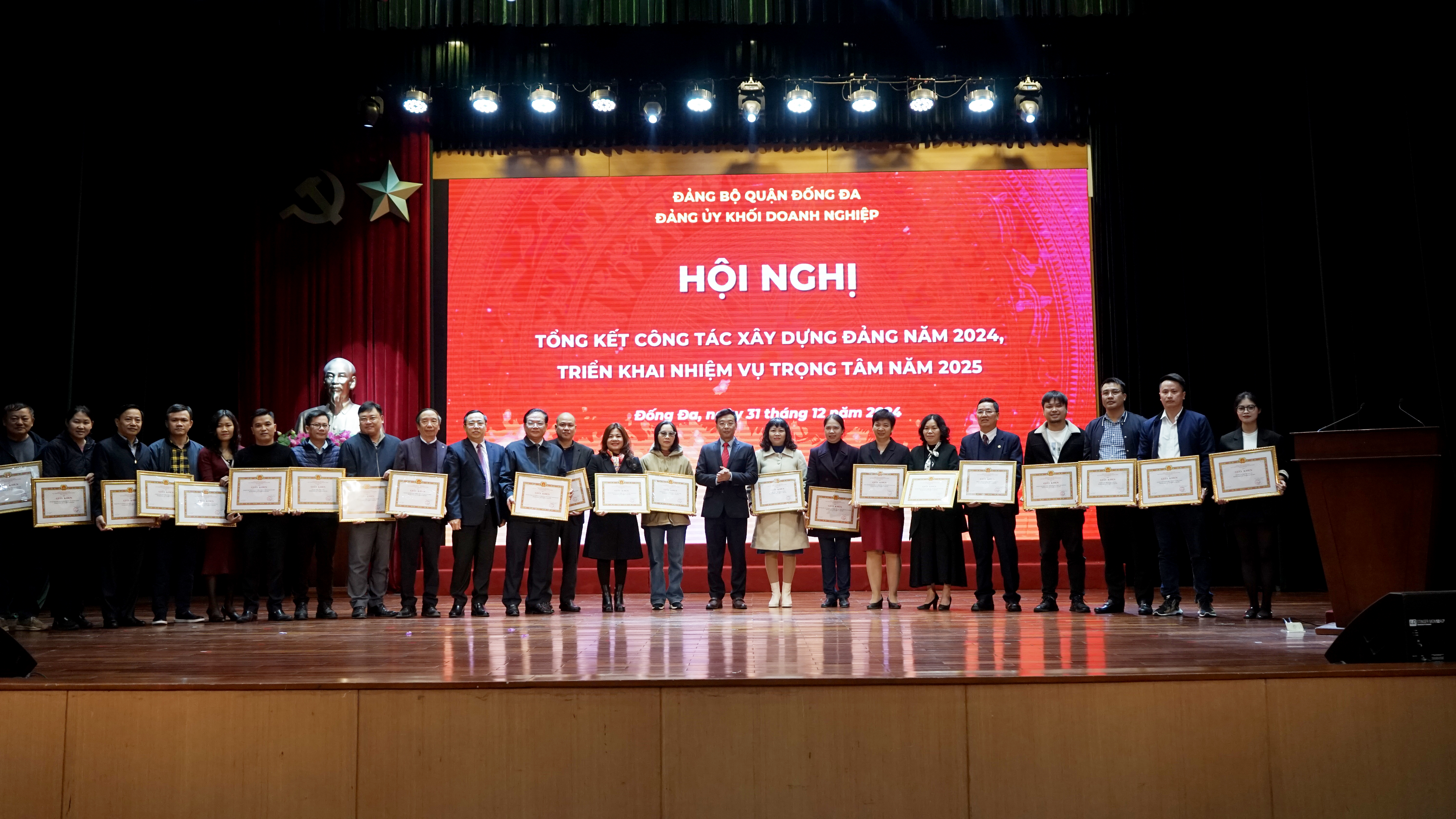 Đảng ủy Khối Doanh nghiệp quận Đống Đa tổng kết công tác xây dựng Đảng năm 2024 triển khai nhiệm vụ trọng tâm năm 2025