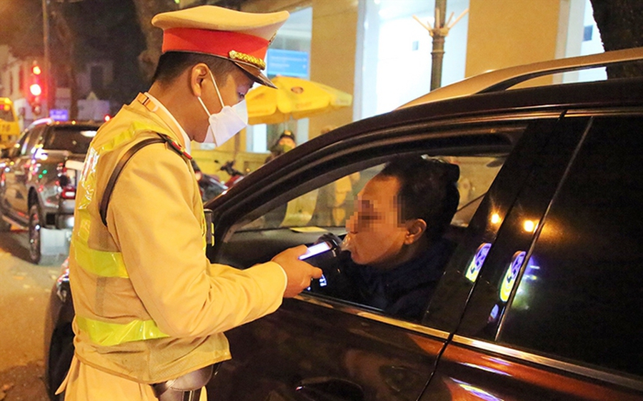 Mức xử phạt mới với những lỗi vi phạm giao thông thường gặp áp dụng từ 112025