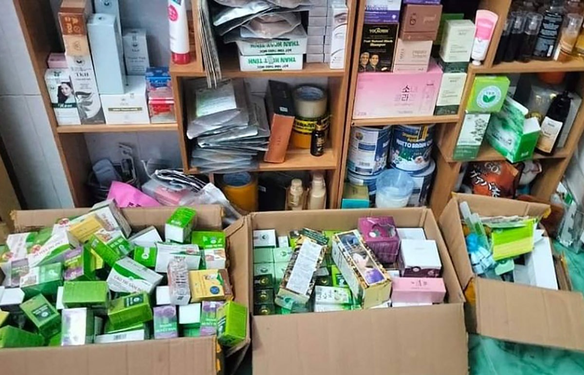 Tăng cường kiểm tra việc kinh doanh mỹ phẩm trên mạng xã hội, sàn thương mại điện tử