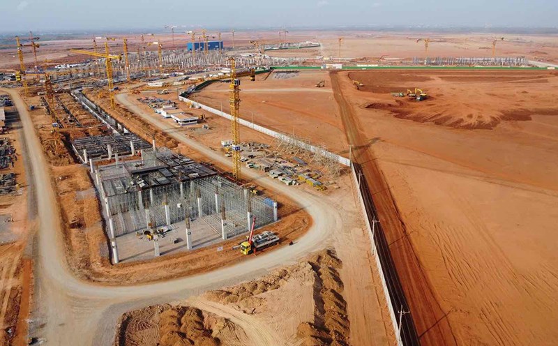 Thủ tướng chỉ đạo chăm lo, hỗ trợ người lao động làm việc trên công trường dịp Tết