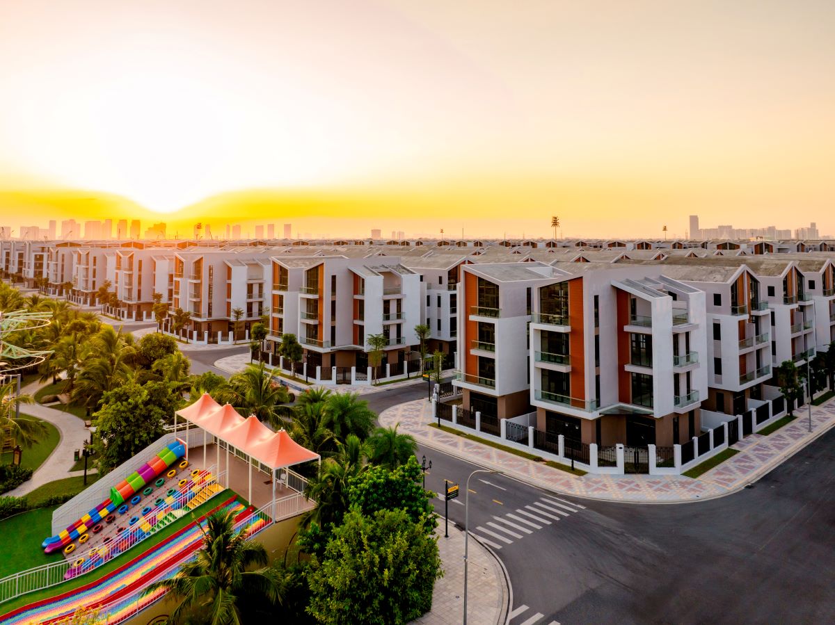 Đón đầu cột mốc hạ tầng, nhà đầu tư đổ xô mua thấp tầng giá dưới 15 tỷ tại Ocean City