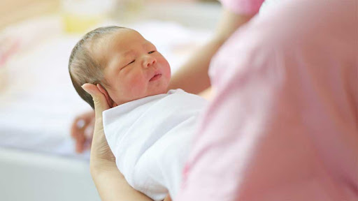 Bộ Chính trị đồng ý không kỷ luật những trường hợp sinh con thứ ba