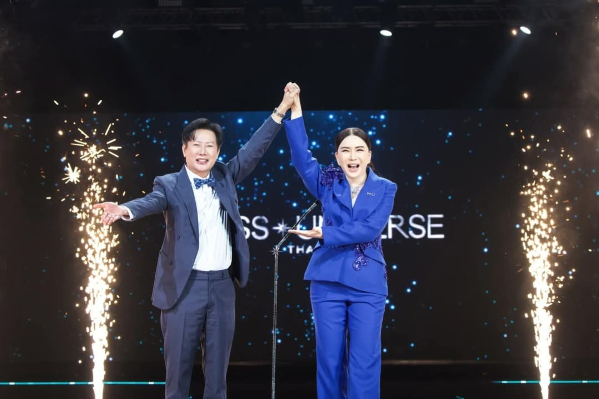 Miss Grand International bị phế ‘Miss Universe đang bị tiêu diệt’