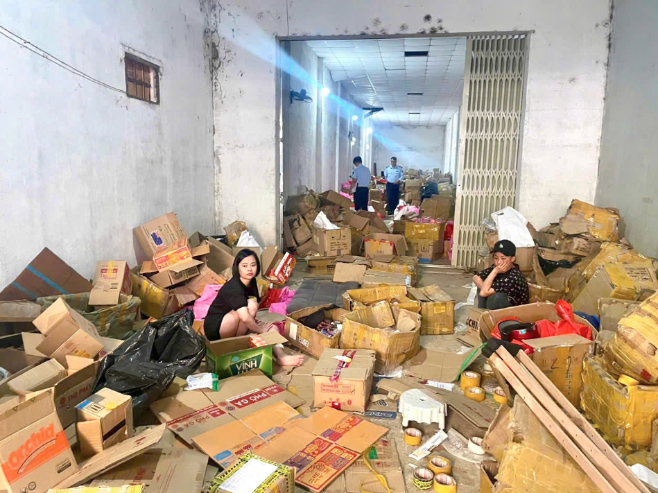 Đắk Lắk Phát hiện cơ sở kinh doanh chui hơn 6 tấn mỹ phẩm không rõ nguồn gốc