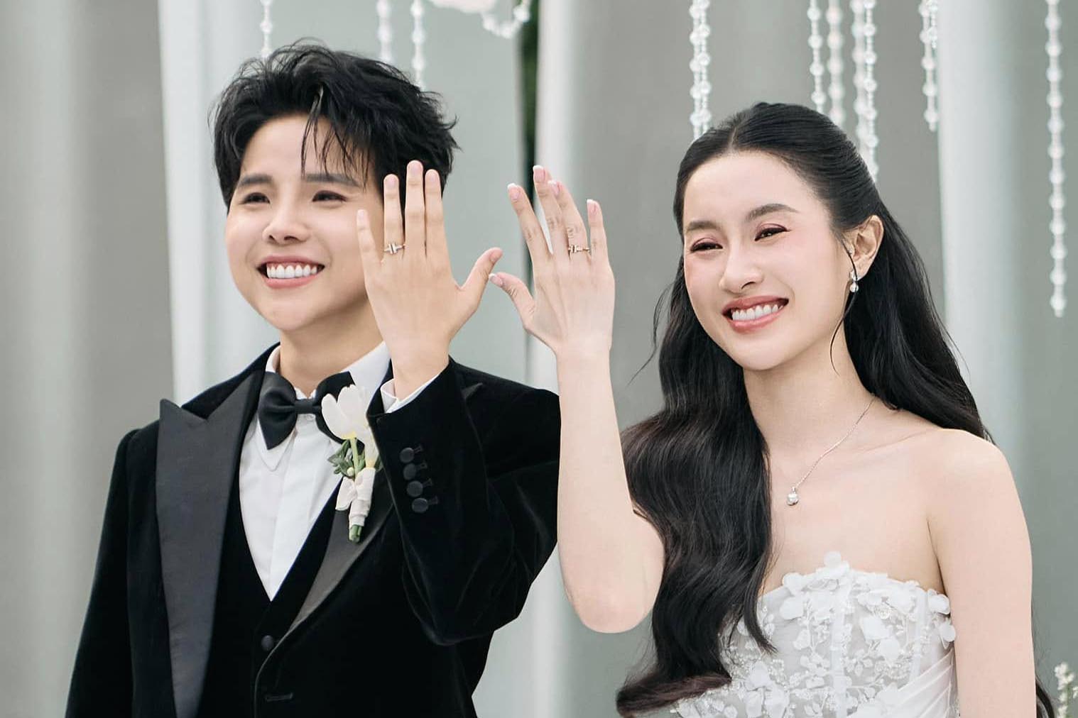 Vợ Vũ Cát Tường có thái độ lạ sau lễ thành đôi, fans lo lắng hóng nguyên nhân