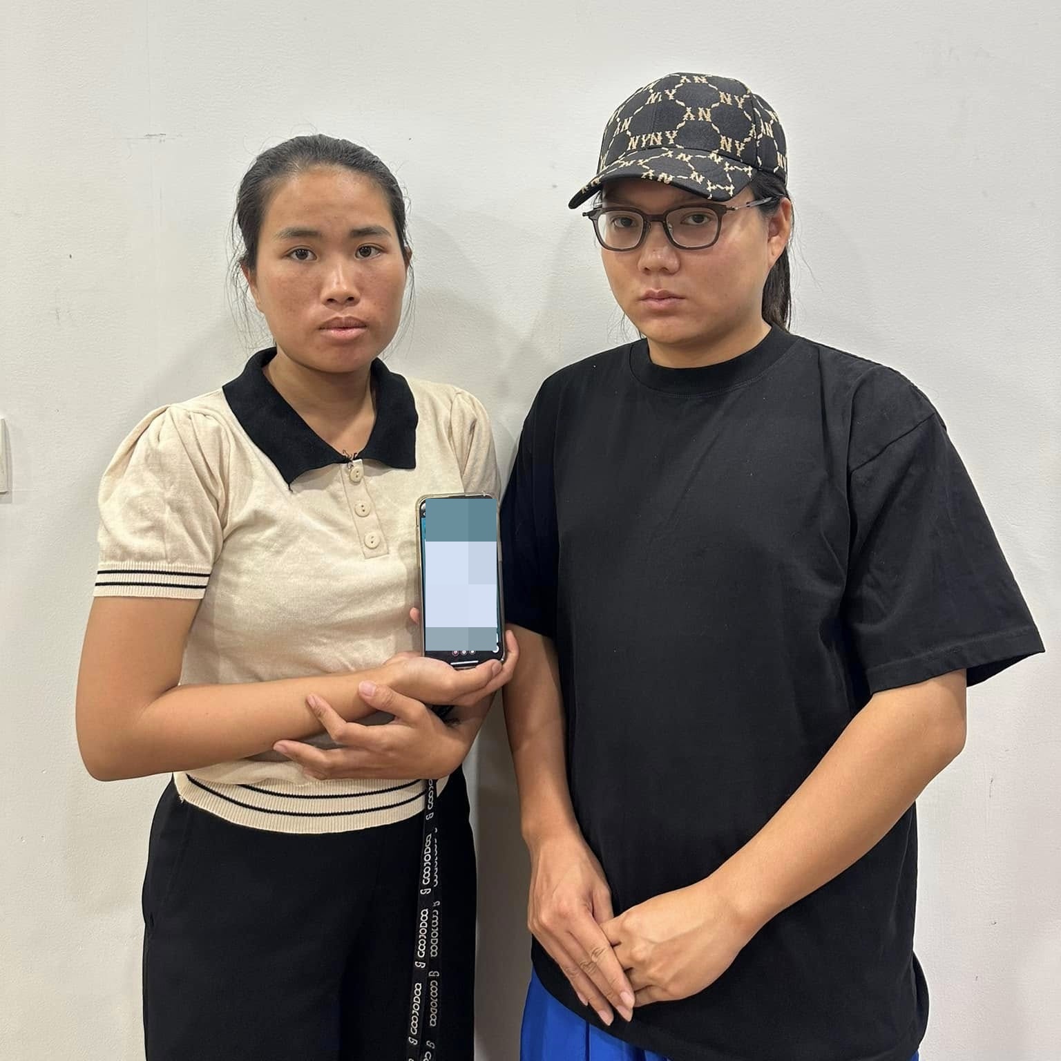  Giữa ồn ào được từ thiện 17 tỷ đồng, mẹ bé Bắp bị nghi làm răng sứ bùng nổ tranh cãi