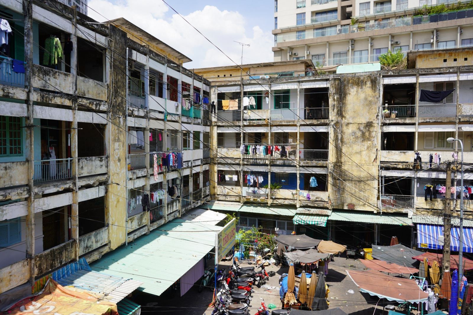 TPHCM khảo sát thực tế mức độ xuống cấp tại Chung cư Vĩnh Hội