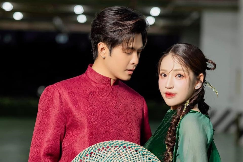 Puka âm thầm giúp đỡ mẹ bầu đơn thân, cư dân mạng hết lời khen ngợi