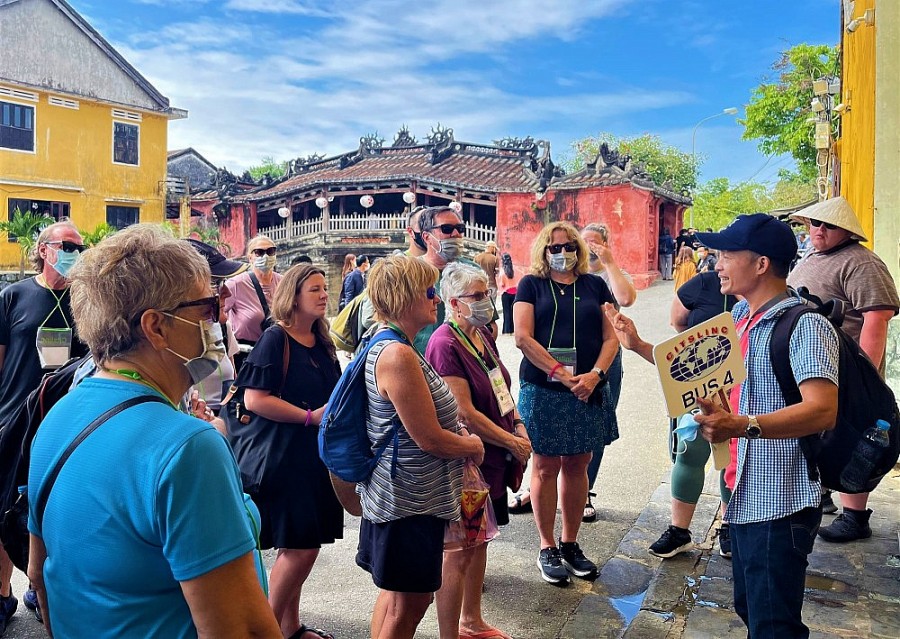 Việt Nam đón gần 4 triệu lượt khách quốc tế sau 2 tháng