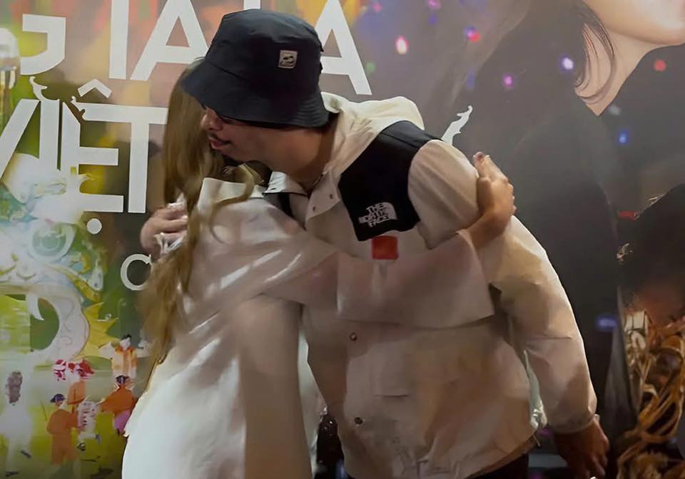 Đen Vâu công khai ôm Hoàng Thùy Linh, cư dân mạng khen quá đẹp đôi