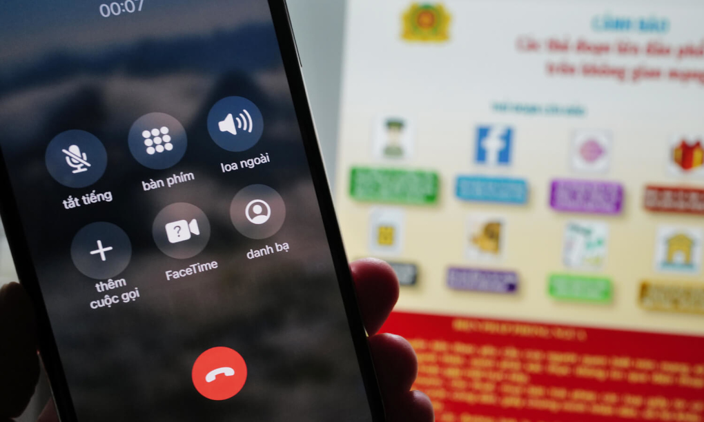 Hà Nội Công an cảnh báo chiêu trò giả mạo trường học gọi điện hoàn tiền học phí