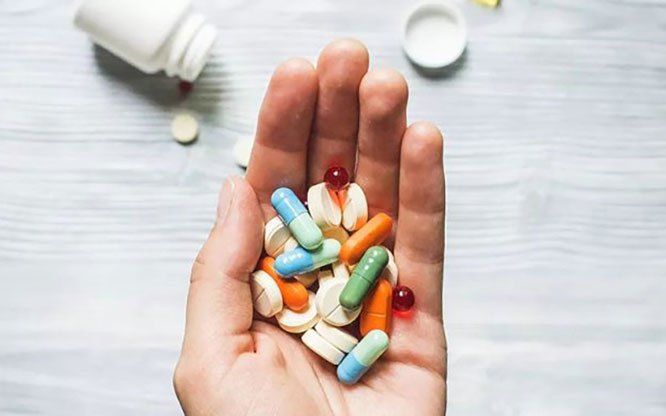 Tạm ngừng kinh doanh thuốc có dấu hiệu không an toàn cho người sử dụng
