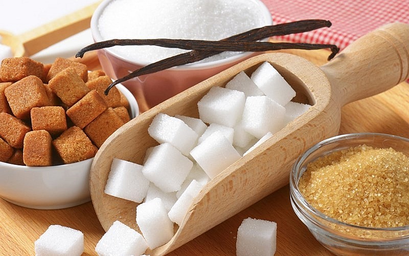 Tiếp nhận hồ sơ rà soát cuối kỳ áp dụng biện pháp phòng vệ thương mại đối với đường mía nhập khẩu 