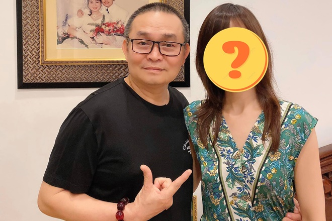 Vợ 30 năm của Xuân Hinh nhan sắc thế nào mà được mệnh danh hoa hậu phố cổ
