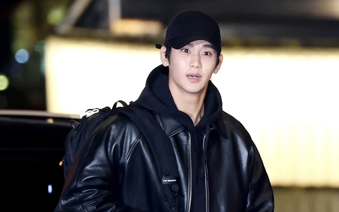 Huy động an ninh nghiêm ngặt bảo vệ Kim Soo Hyun