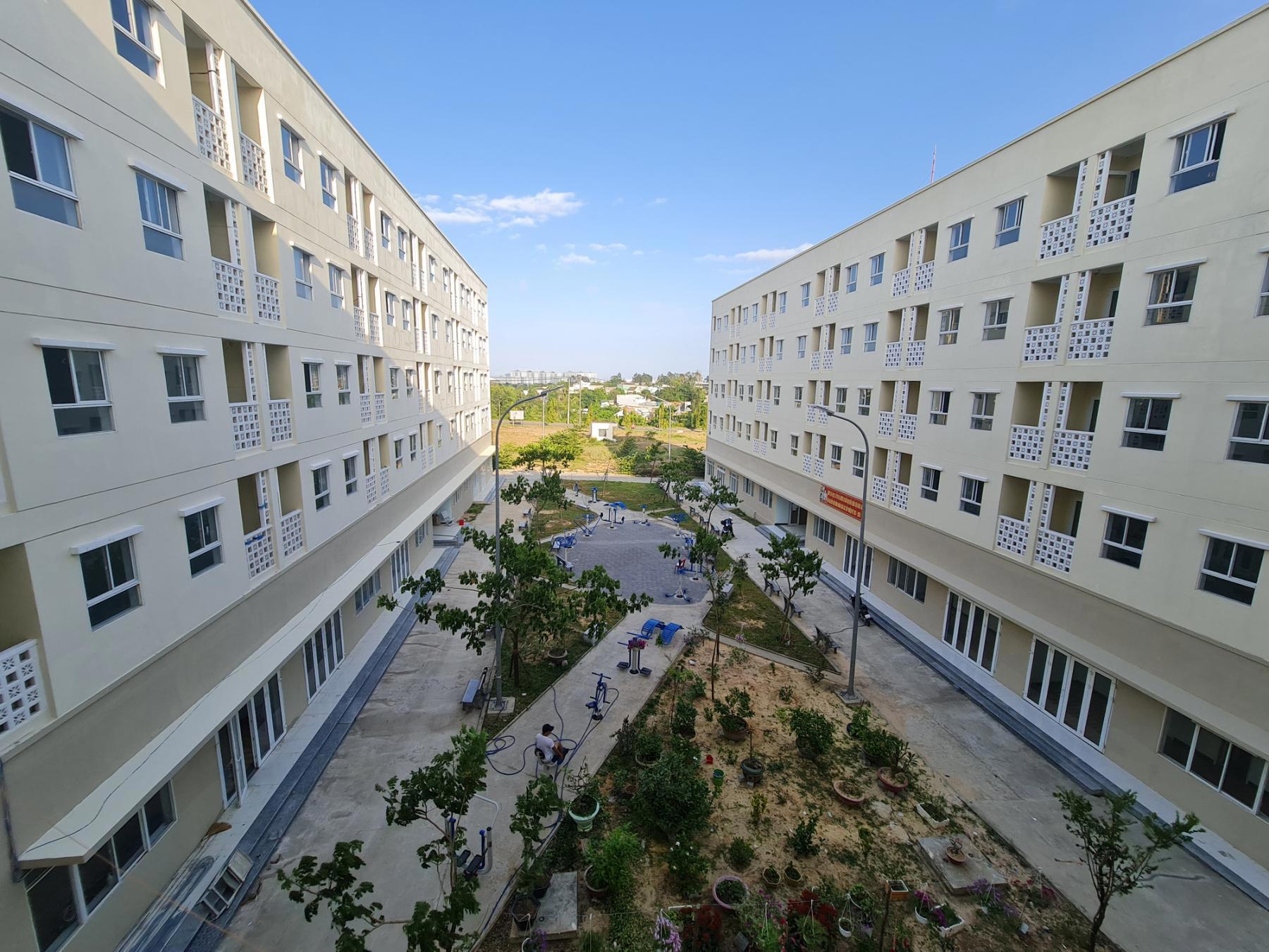 HoREA đề xuất cho doanh nghiệp được phép tự đầu tư xây dựng nhà lưu trú cho công nhân