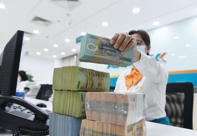 Xáo trộn nhân sự cấp cao ngân hàng trước thềm đại hội cổ đông 2025