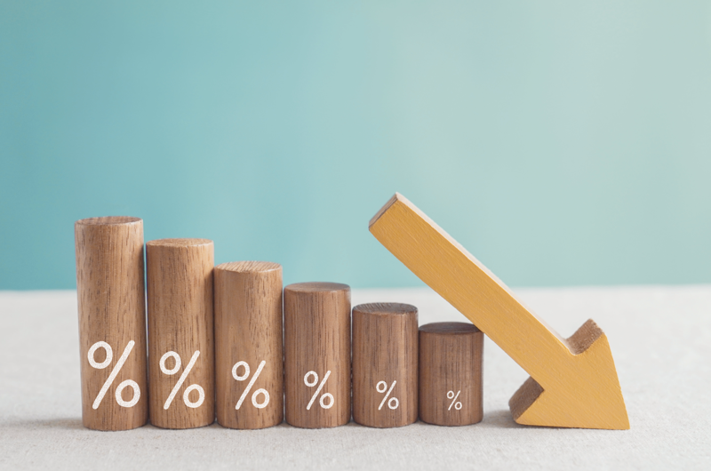 Thêm ngân hàng hạ lãi suất, chỉ còn vài ngân hàng trả lãi từ 6%năm