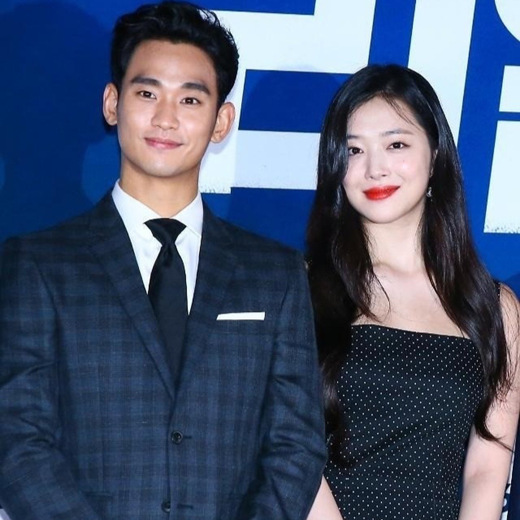 Tranh cãi phim Kim Soo Hyun dùng cảnh 18+ của Sulli để quảng bá