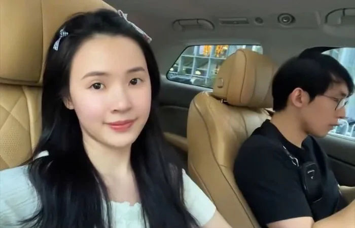 Midu hiếm hoi lộ diện khoe thân hình tròn trịa, nàng dâu hào môn đã mang thai